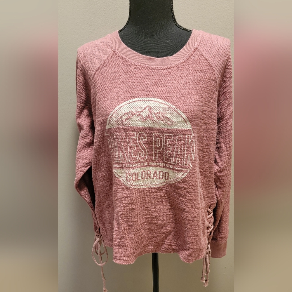 MV Sport Mauve Pikes Peak Sports Shirt W/laces On Sides